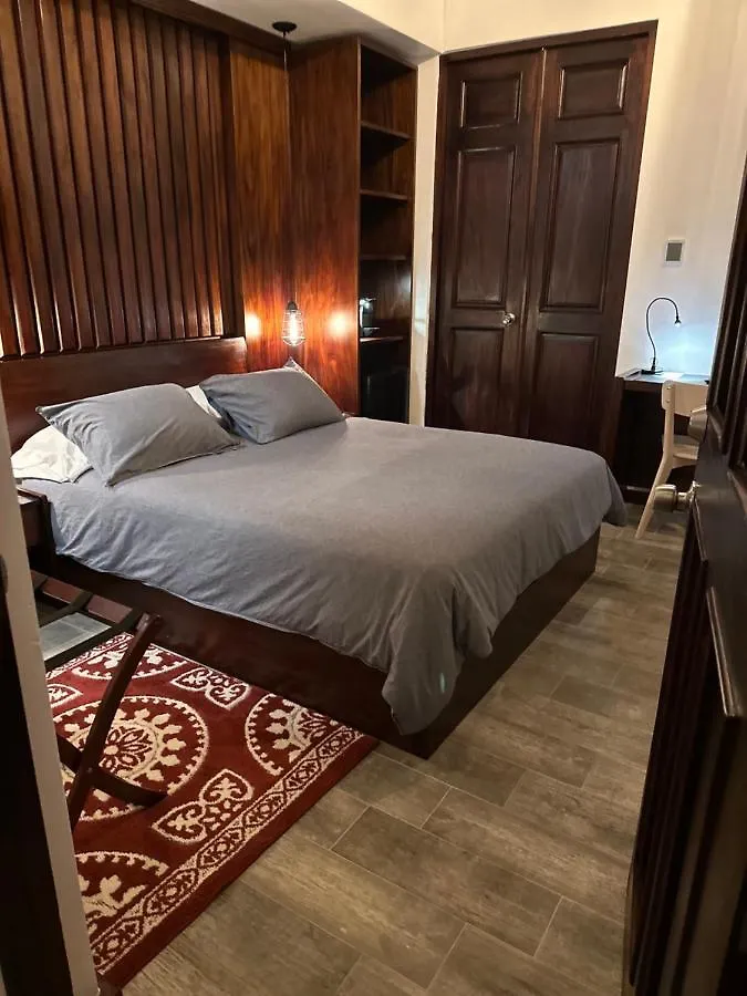352 Guest House Hotel Boutique Σαν Χουάν 3*,